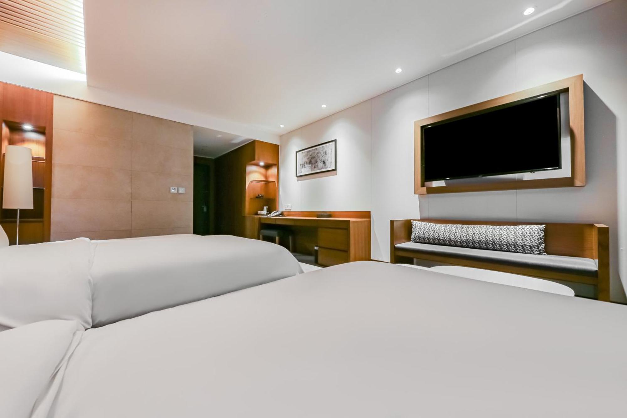 Sejong City Osong Hotel Cheongju Exterior foto